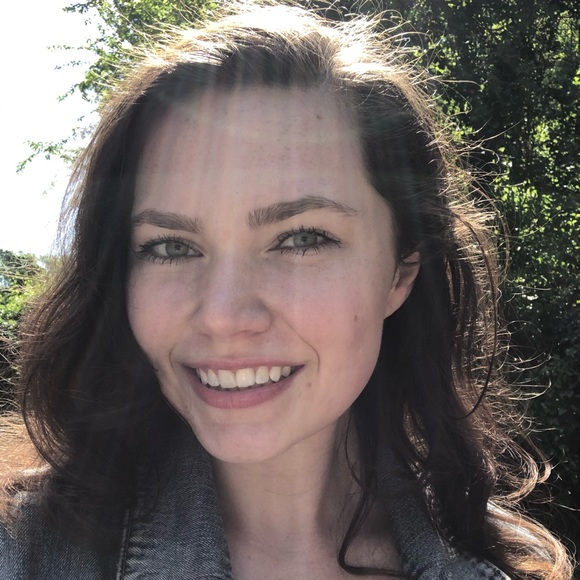 Meet your Posher, Caeley! - Picture 4 of 6